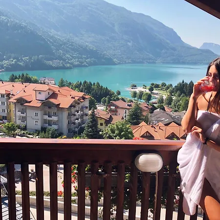 Albergo Stella Alpina Molveno Exterior foto